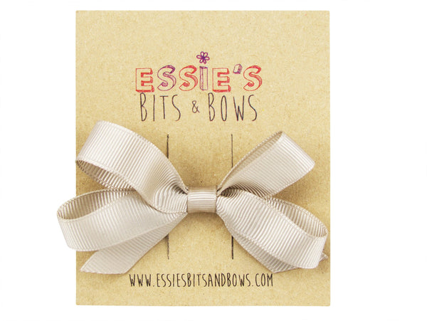  Essie's Bits and Bows