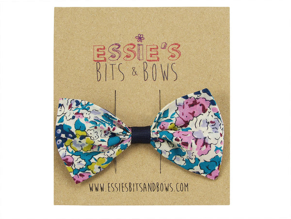  Essie's Bits and Bows